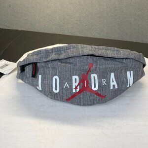 New Nike Air Jordan Fanny Pack Hip Waist Belt Gray Bag Crossbody 9B0533